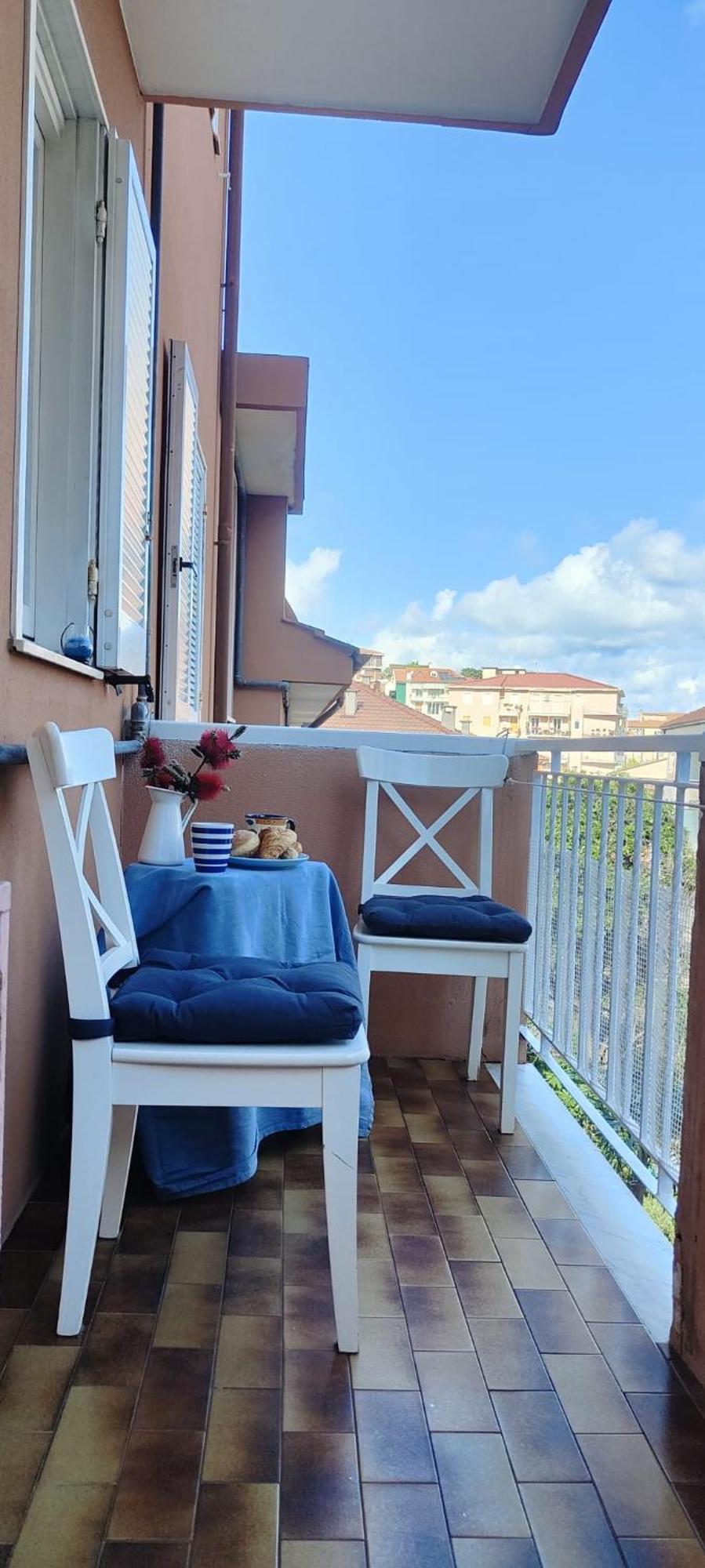 Apartamento Casa Benny San Lorenzo al Mare Exterior foto